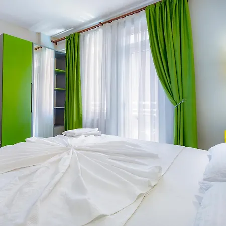 Aparthotel Bayram 4*