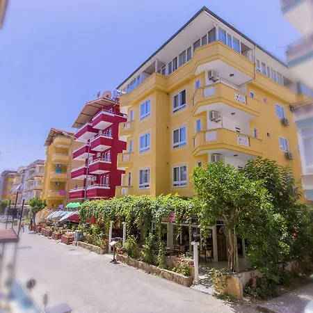 Aparthotel Bayram 4*