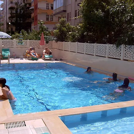 Hotel de apartamente Bayram 4*