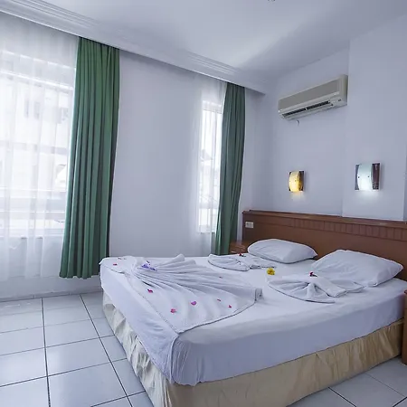 Hotel de apartamente Bayram 4*