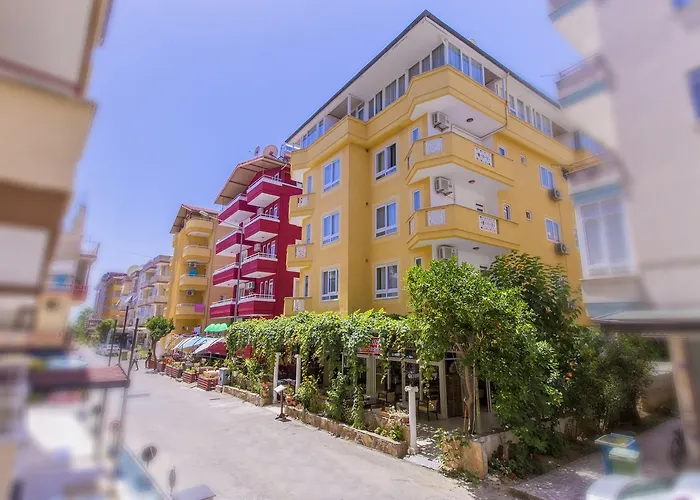 Apartahotel Bayram 4*